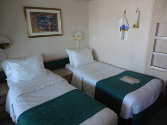 レジェンドオブザシーズ室内